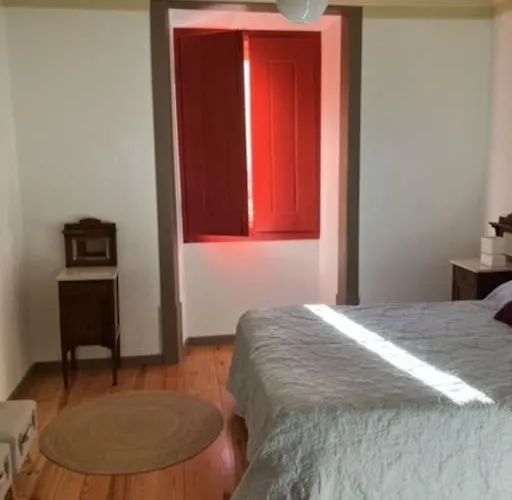 Casinha De Sao Giao דירה